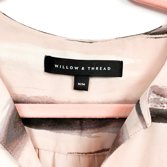 Willow & Thread Sleeveless Light Semi-Sheer Pink & Black Blouse - Picture 3 of 8